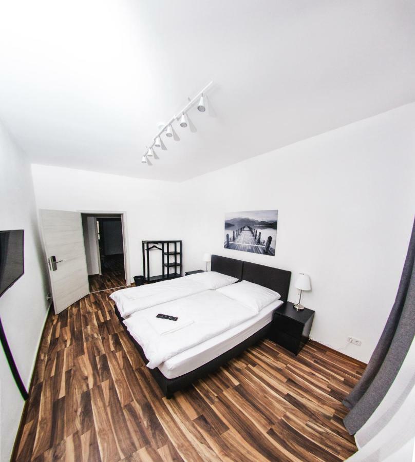 Bedroom ニュルンベルク エクステリア 写真