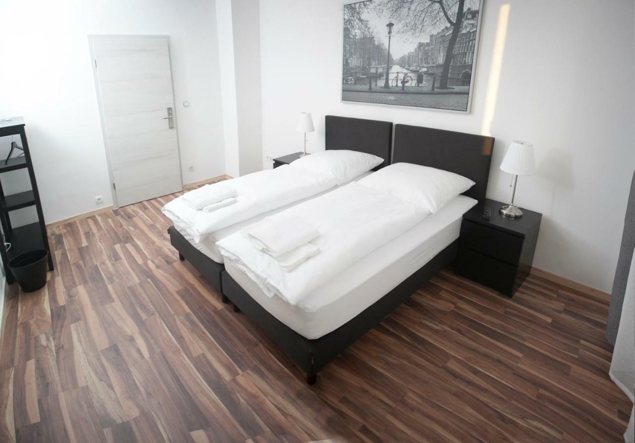 Bedroom ニュルンベルク エクステリア 写真